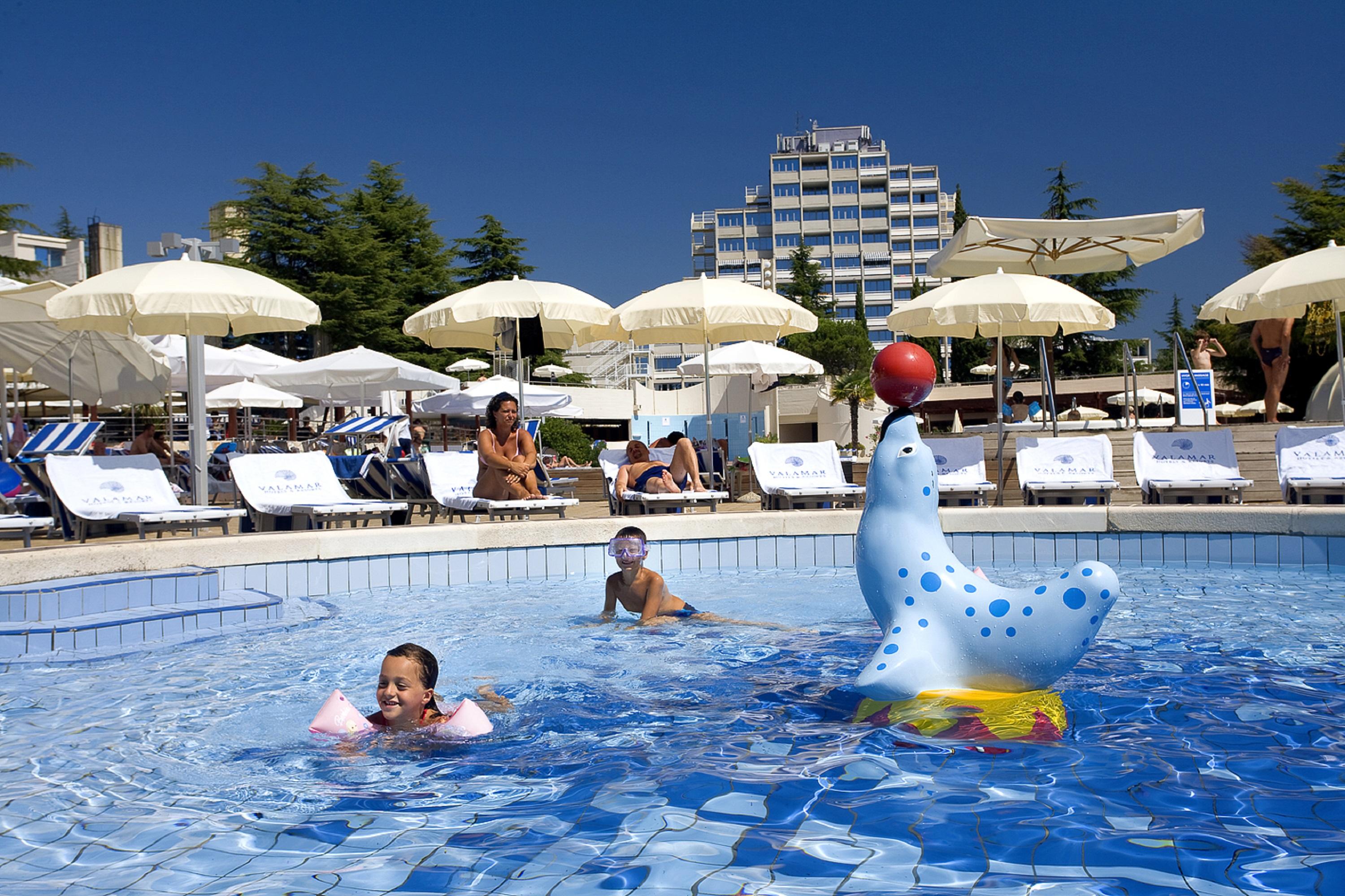 Sunny Porec By Valamar, Ex Crystal מראה חיצוני תמונה